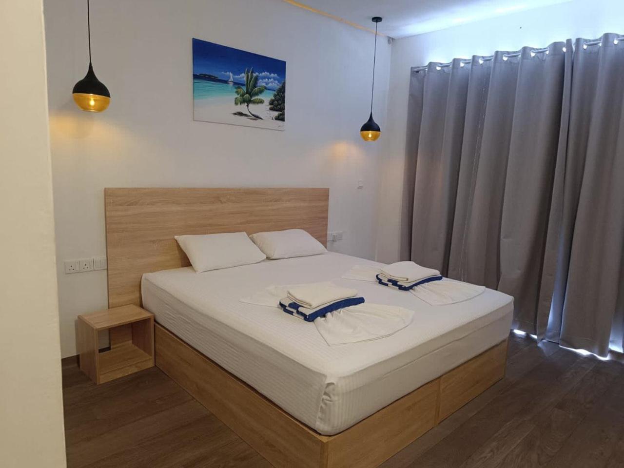 Deluxe Double Room City View